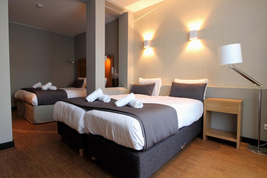 The Bank Hotel Amsterdam Esterno foto